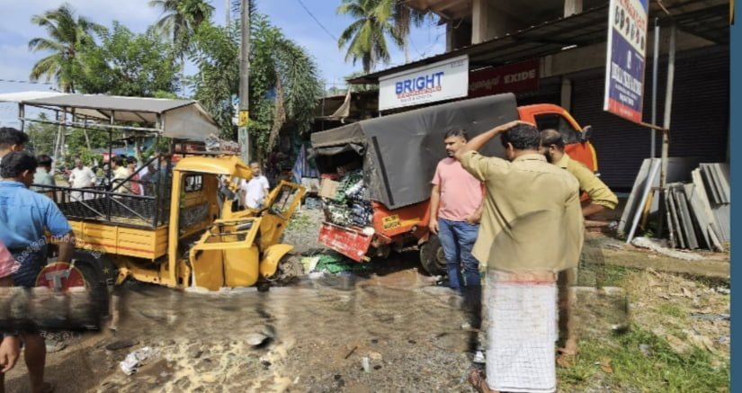 Goods auto collided behind the another goods auto, injuring two people In Parappan poyil image