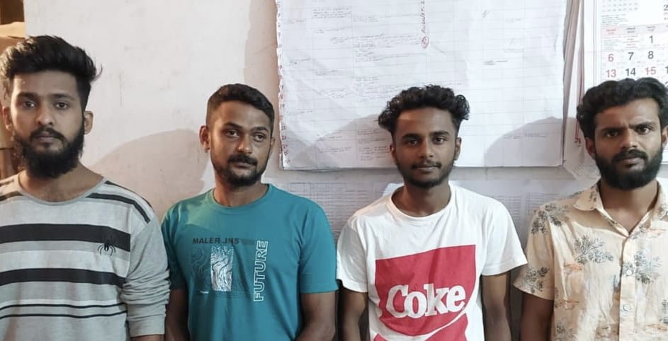 Youth arrested with ganja (Kalpetta) image