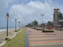 നിയന്ത്രണങ്ങളിൽ ആളൊഴിഞ്ഞ് kozhikode നഗരവും 4 Kozhikode city also exempted from restrictions image