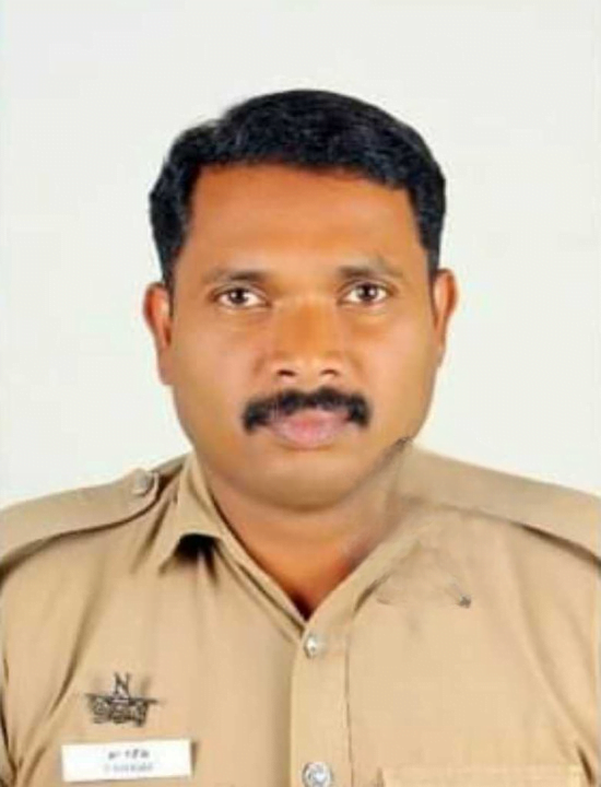 A police officer died in a car accident image_cleanup