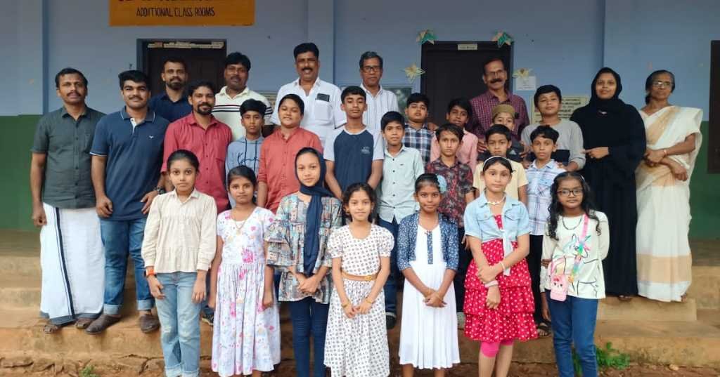 Organized life motivation class under the auspices of Korangad Public Library image