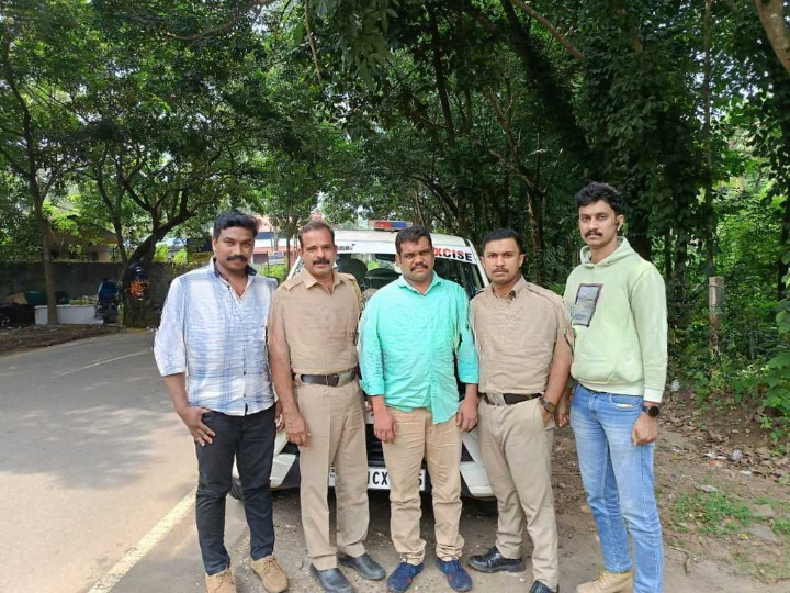 The warrant case accused was arrested at Idukki Rajakkad image_cleanup