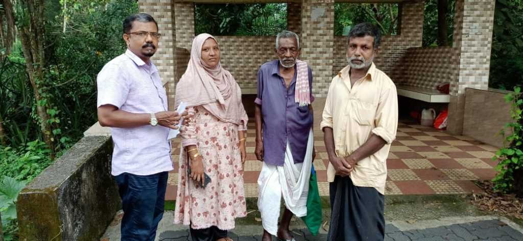 Kodanchery, Legal Services Authority's handout to the wandering elderly. image