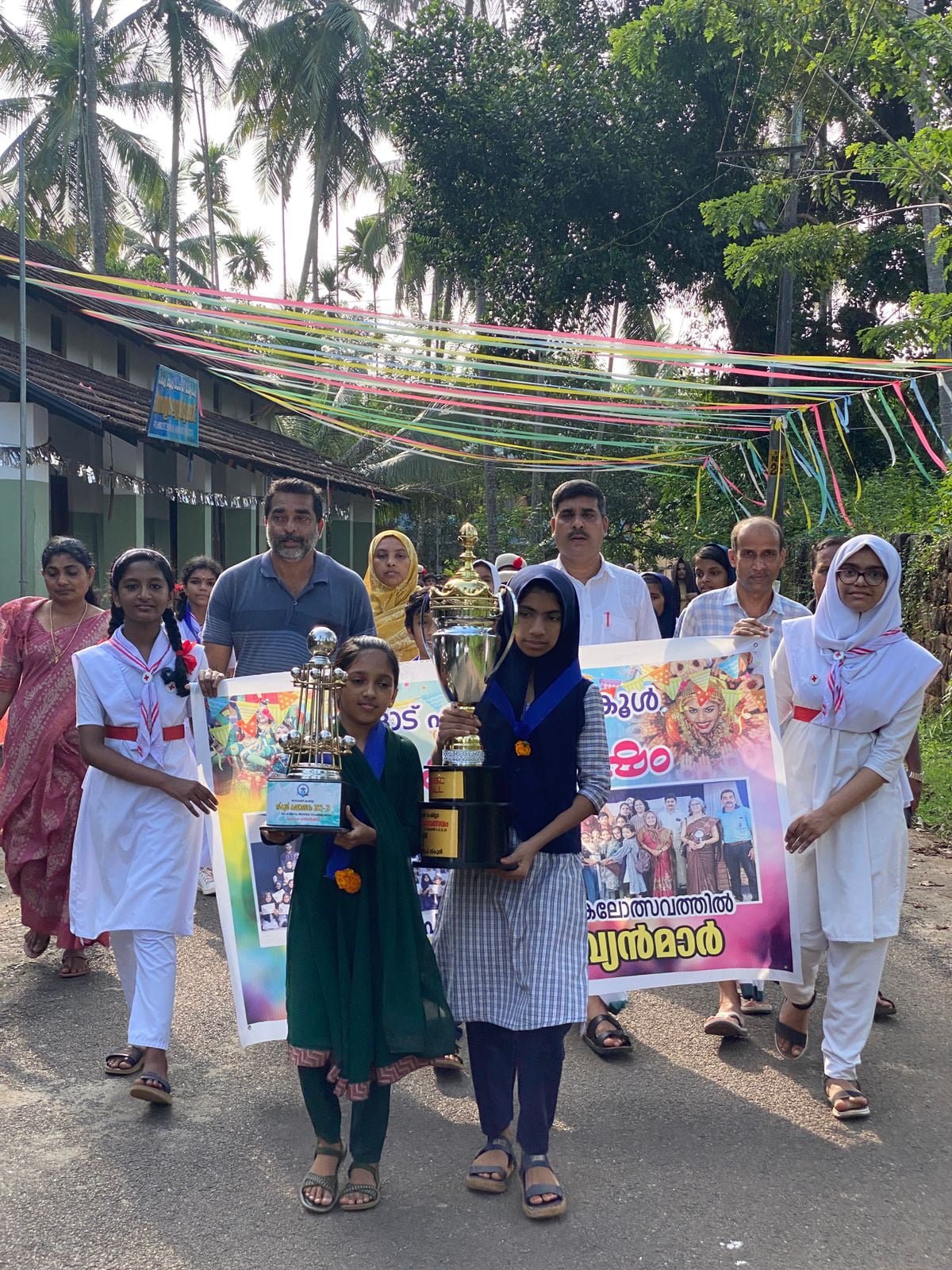 Poonoor organized the victory celebration image