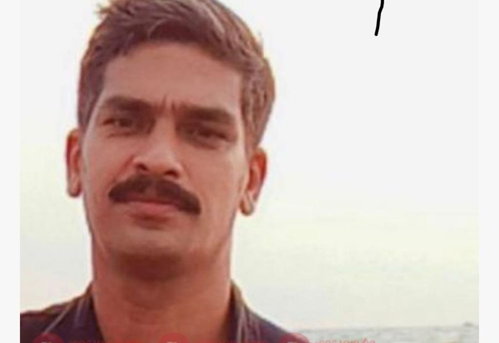 Koduvally, a young man died after falling while painting image