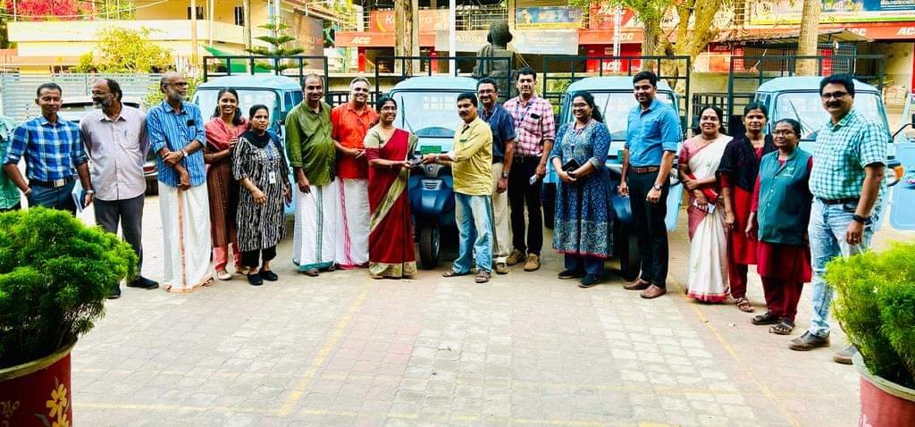 ഹരിത കർമ്മസേനക്ക് ഇനി വേഗം കൂടും. 1 1000485067