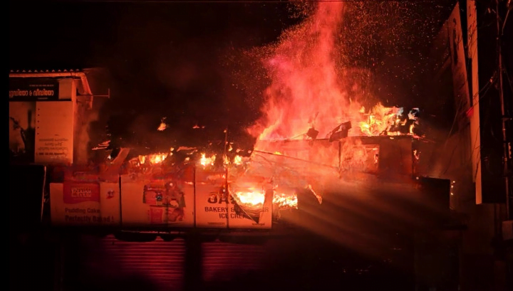 A huge fire broke out in Thamarassery the building was completely gutted three establishments were burnt and the damage was Rs 30 lakh. cleanup