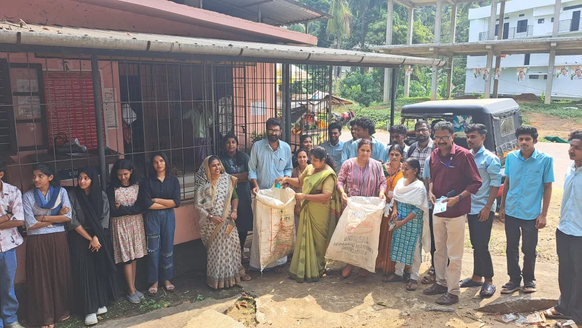 Infectious Disease Prevention; Cleaning has started in Tiruvambadi.