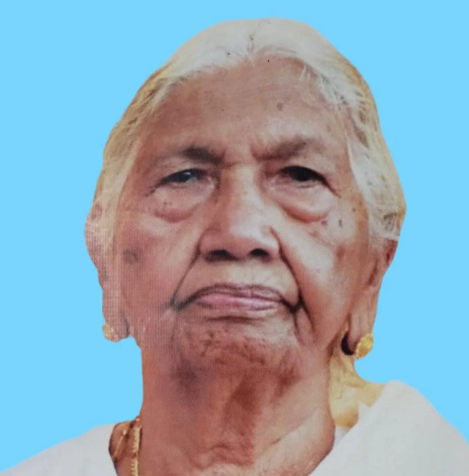 Mariamma passed away in Mangalam at Punnakkal.