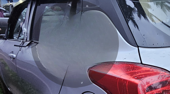 Thamarassery, പോലീസ് കൈകാണിച്ചു, കാർ നിർത്തിയില്ല, പിന്തുടർന്ന് സിനിമാ സ്റ്റൈലിൽ പിടികൂടി.ഒടുക്കം ട്വിസ്റ്റ് 6 Thamarassery police waved car didnt stop followed and caught in movie style. Twist at the end. cleanup1