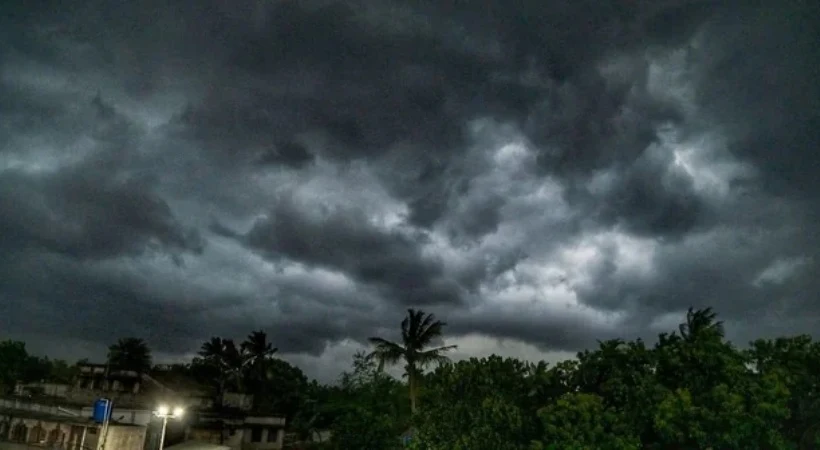 സംസ്ഥാനത്ത് ഇന്നും പരക്കെ മഴയ്ക്ക് സാധ്യത; എട്ട് ജില്ലകളിൽ യെല്ലോ അലേർട്ട് 1 Chance of widespread rain in the state today Yellow alert in eight districts