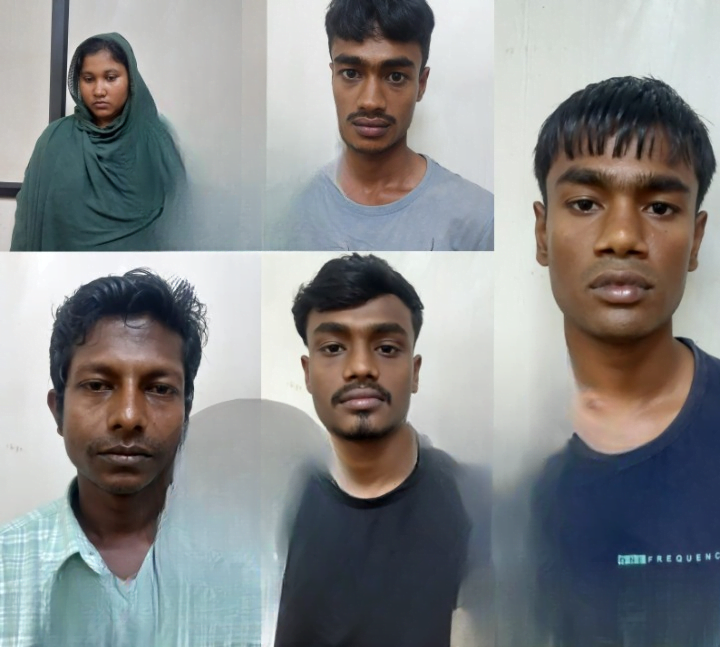 Kozhikode, റോഡ് നിർമ്മാണത്തിന് കൊണ്ടുവന്ന ഇരുമ്പ് കമ്പി മോഷണം നടത്തിയഒരു സ്ത്രീ ഉൾപ്പെടെ അഞ്ച് പേരെ പന്തീരാങ്കാവ് പോലീസ് പിടികൂടി. 9 Kozhikode Panthirangao police arrested five people including a woman for stealing iron bars brought for road construction. cleanup