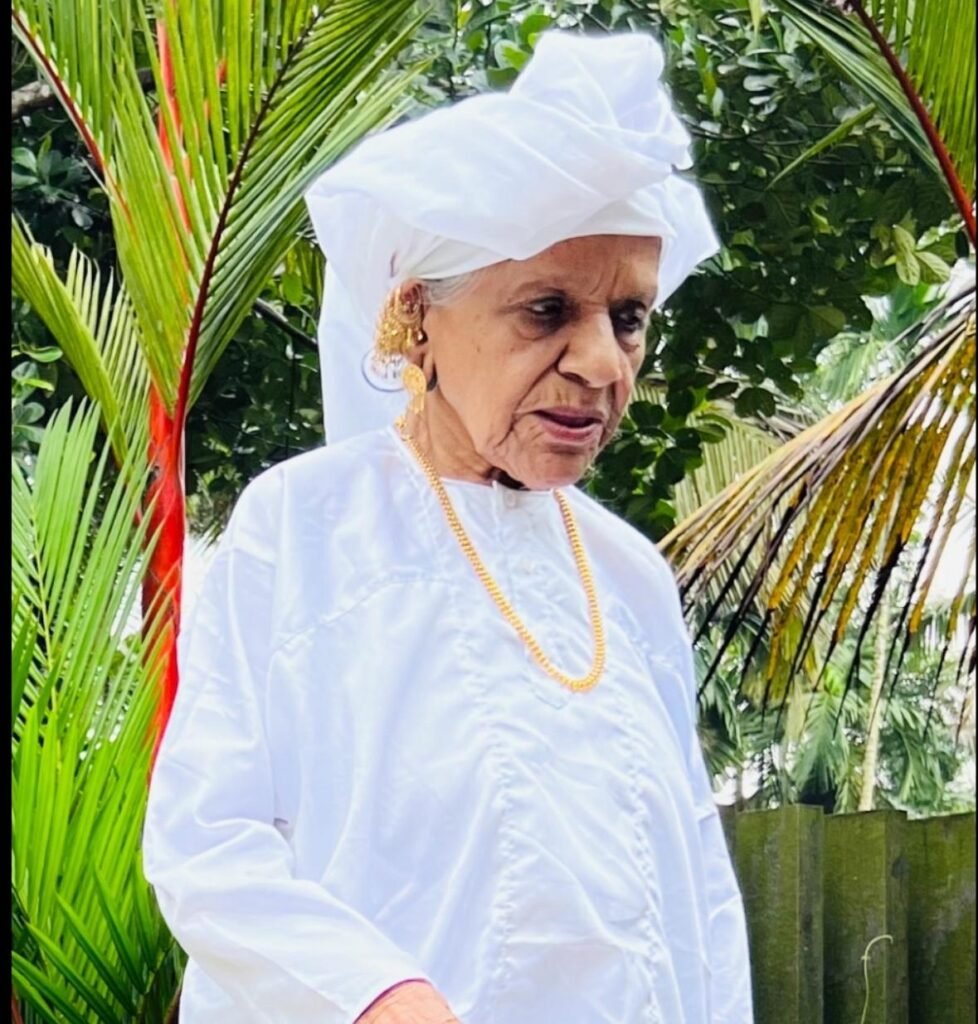 Thamarassery Kurunthotikandi Impichi Mois wife Kunjippathumma passes away