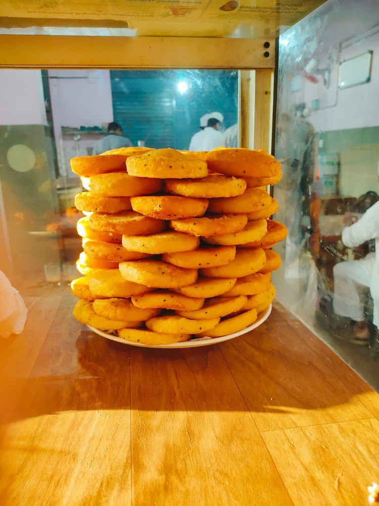 Abhiruchi Mess Poonoor