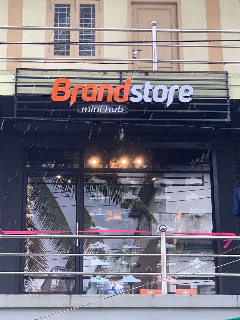 Brandstore Mini Hub Poonoor