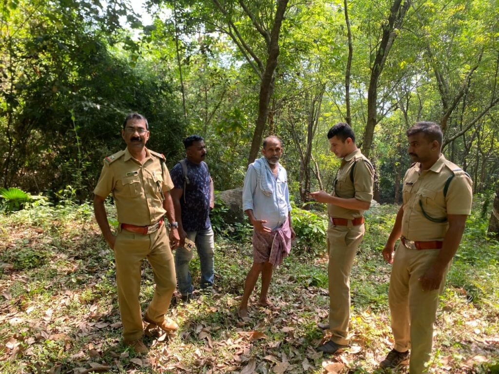 kodanchery-forest-department-conducts-inspection-in-manjuvayal-pottankode-hills-after-recent-presence-of-leopard