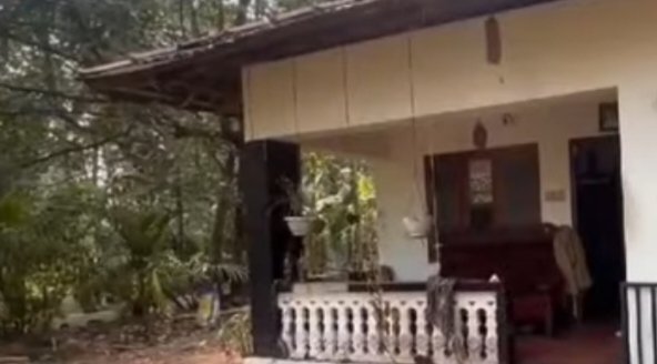 mukkam-youth-attacked-at-home-by-gang-at-night-suffers-serious-injuries