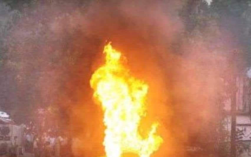 Meppayur ഇലക്ട്രിക് ബൈക്കിന് തീപ്പിടിച്ചു കത്തി നശിച്ചു 8 meppayur electric bike catches fire and gets completely destroyed