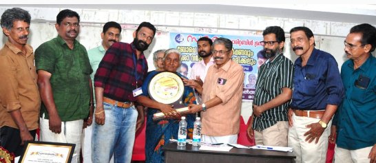 ആശാവർക്കർമാരോട് സർക്കാർ കാരുണ്യമില്ലാത്ത നിലപാട് സ്വീകരിക്കരുത്: യു.കെ. കുമാരൻ 11 the government should not adopt an uncompassionate stance towards asha workers u k kumaran