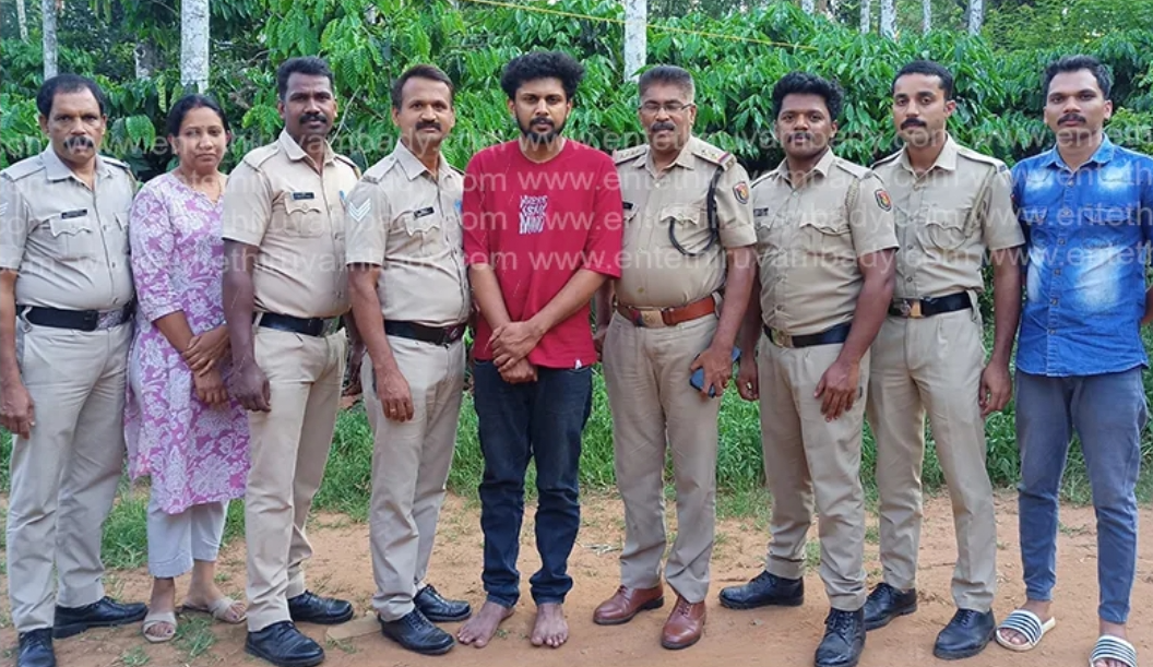 sultan-bathery-youth-caught-with-chemical-drugs