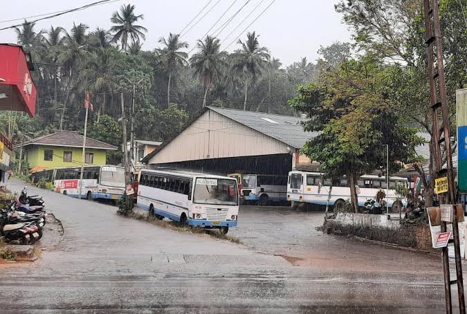 thamarassery-ksrtc-sub-depot-building-construction-retendered-dr-m-k-muneer-mla