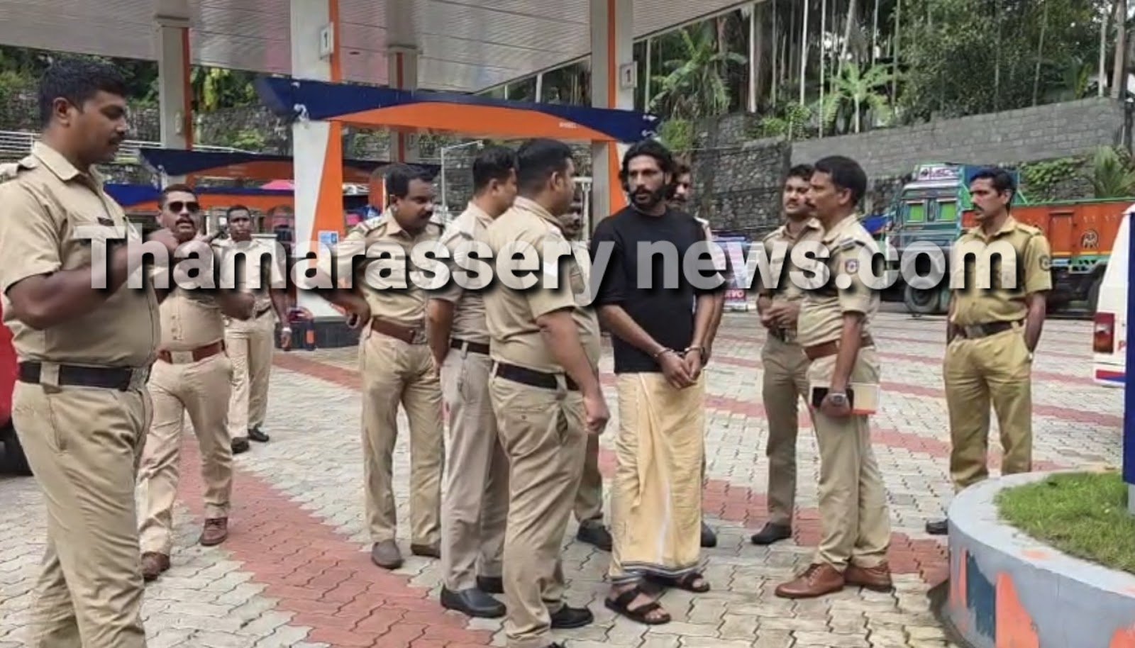 koduvally-evidence-collection-conducted-with-aadu-shameer