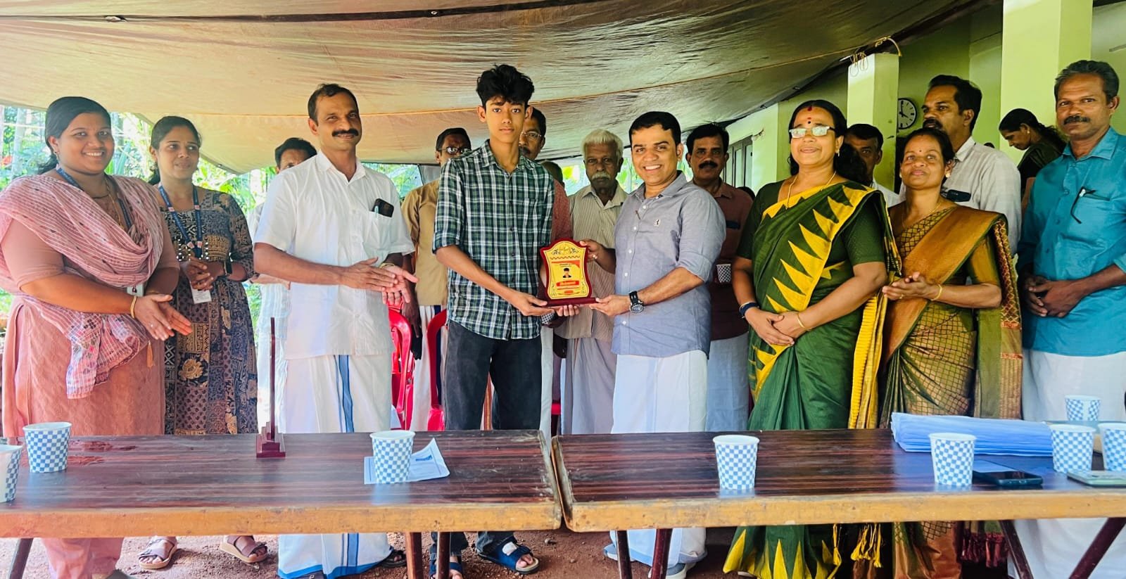 omassery-village-assembly-honors-outstanding-students