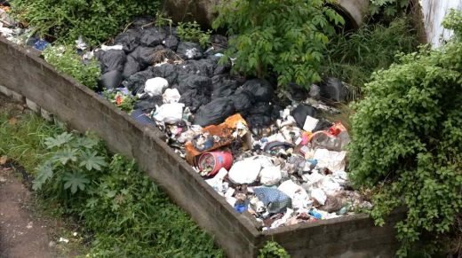 മാലിന്യം വലിച്ചെറിയുന്നതിന്റെ തെളിവ് നല്കാം; പാരിതോഷികം വാങ്ങാം 2 submit evidence of littering and win a reward