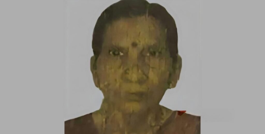 kozhikode elderly woman found dead in water in a paddy field