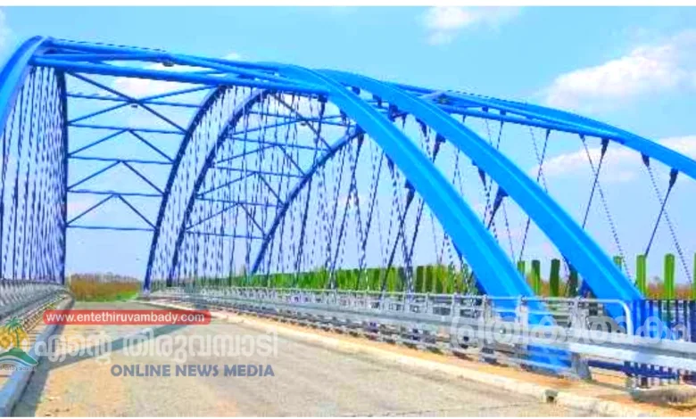 തുരങ്കപാത; മറിപ്പുഴ ഇരുവഞ്ഞിപ്പുഴയിൽ 4 വരി ആർച് സ്റ്റീൽ പാലം നിർമിക്കാനായുള്ള ടെൻഡർ പുനിയ കൺസ്ട്രക്ഷൻ കമ്പനിക്ക് 4 Tender for 4 Lane Arch Steel Bridge at Marippuzha–Iruvannipuzha Awarded to Puniya Construction Company