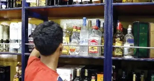 agastyanmuzhi-perumbadappu-foreign-liquor-bar-municipal-council-decides-to-cancel-license