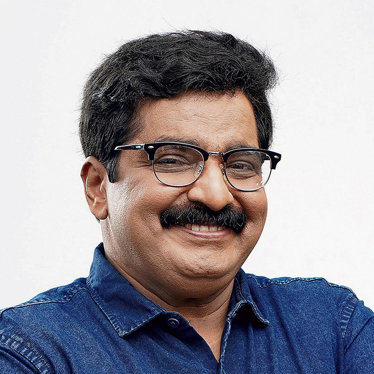 dr-mk-muneer-mlas-village-visit-omassery-complaints-will-be-accepted-until-the-20th