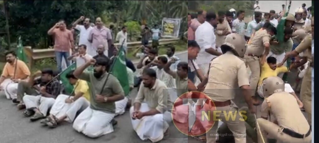 Koodathai പാലത്തിൻ്റെ ബലക്ഷയം; യൂത്ത് ലീഗ് റോഡ് ഉപരോധിച്ചു 6 structural weakening of koodathai bridge youth league staged road blockade