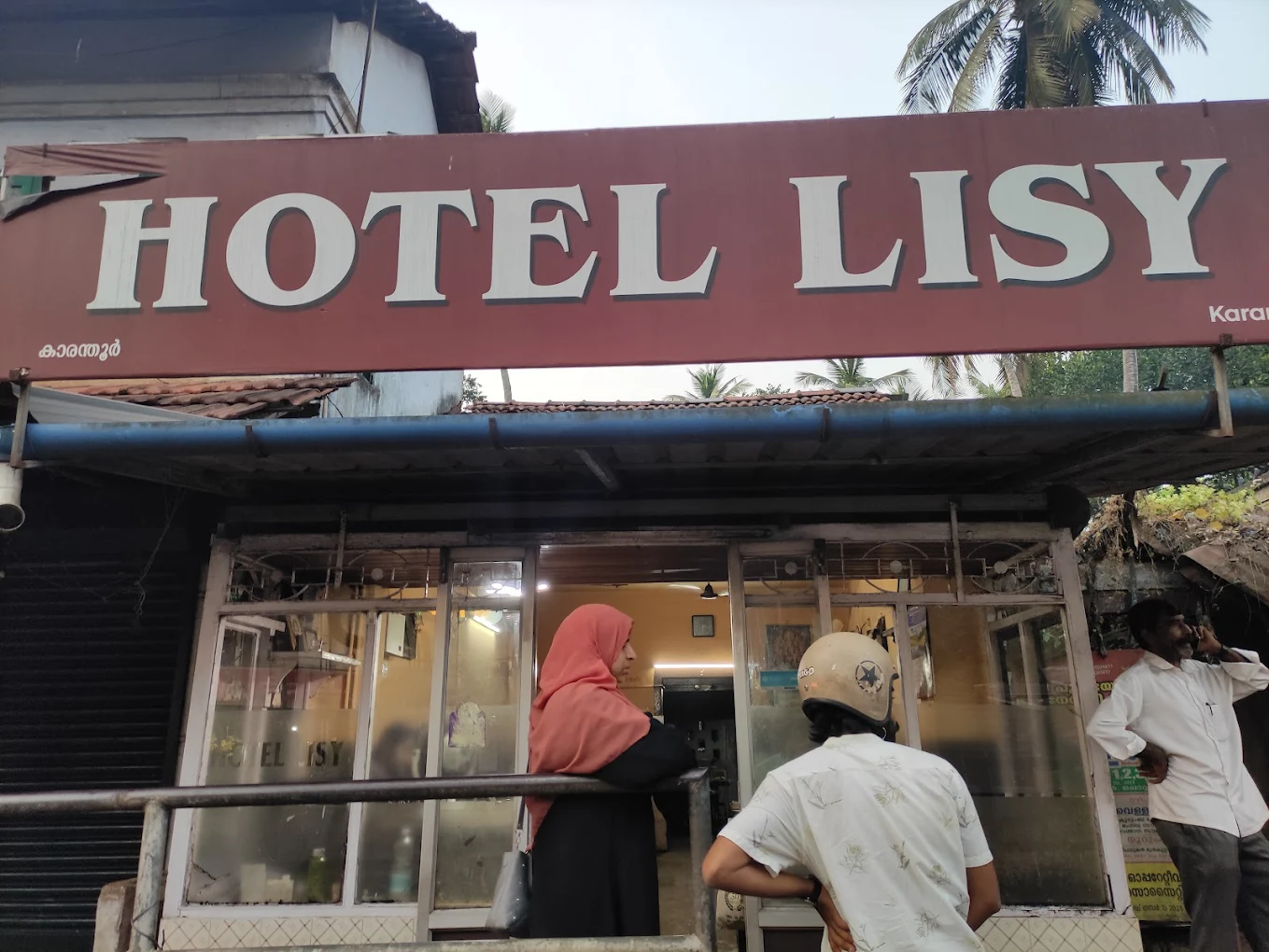 Hotel Lisy karanthur