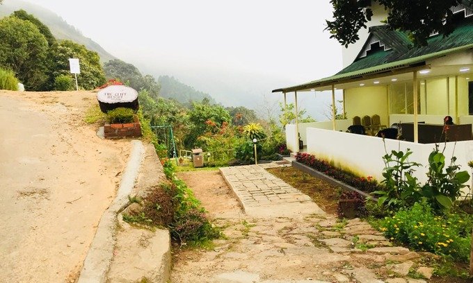 The Cliff Resort Munnar