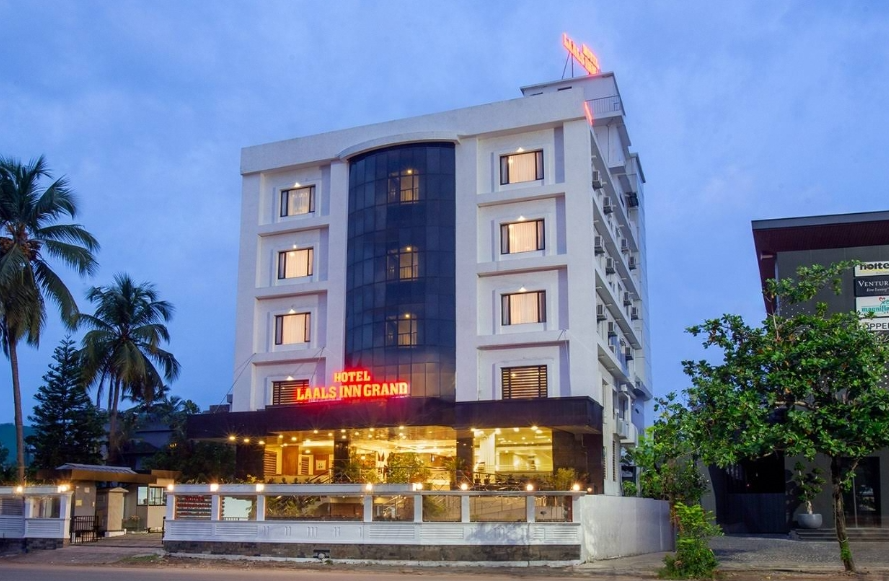 Hotel Laals Inn Grand Kochi